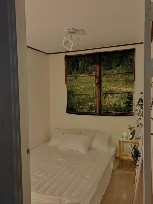 Ella Homestay โซล ภายนอก รูปภาพ